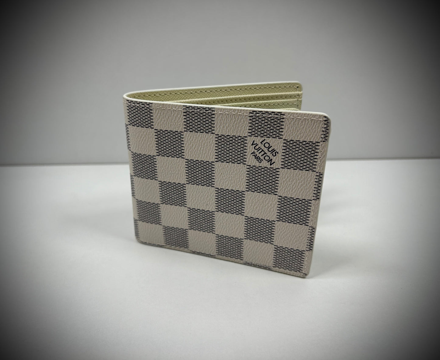 Portofel Louis Vuitton Beige