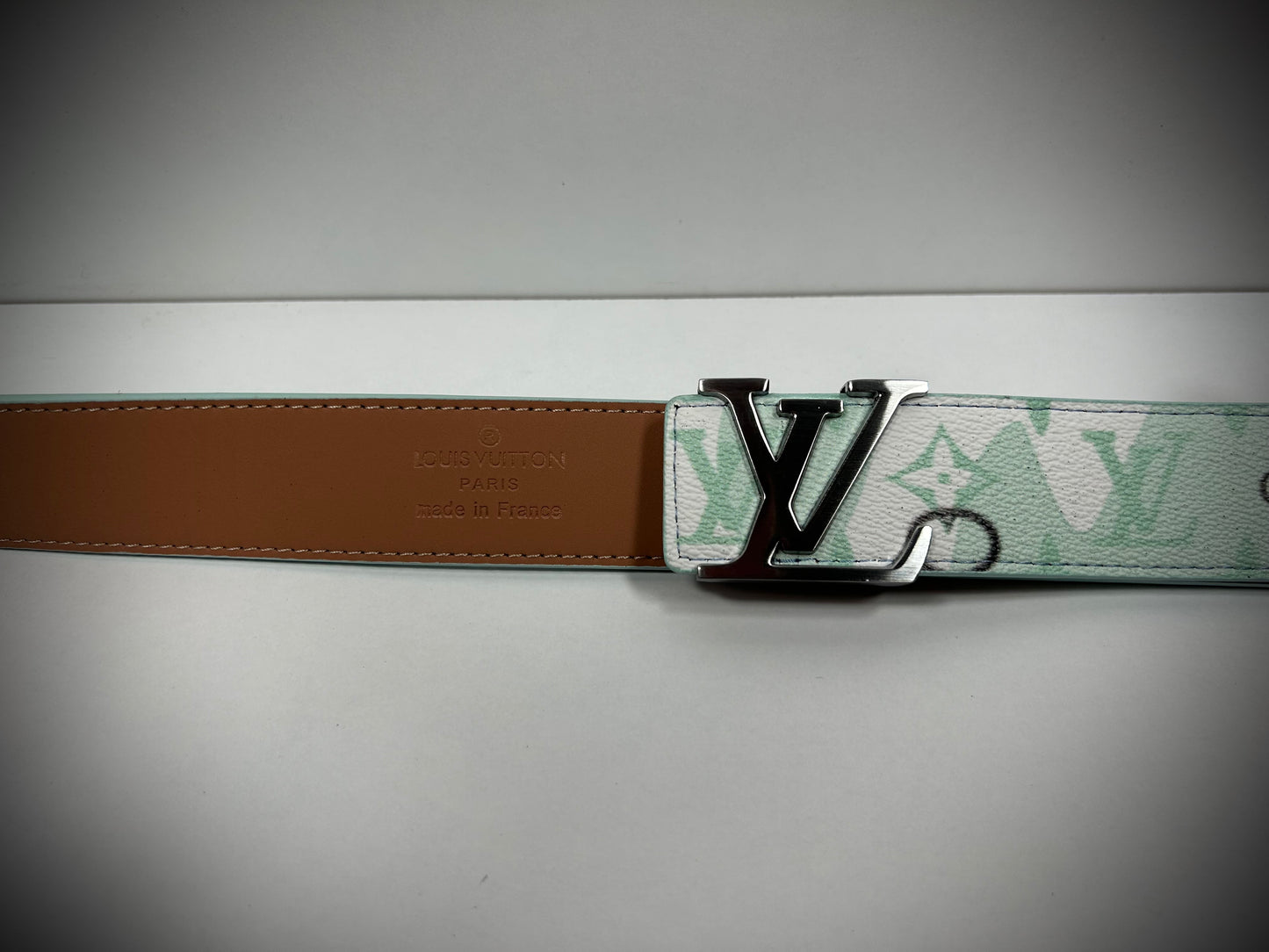 Curea Louis Vuitton White&Green