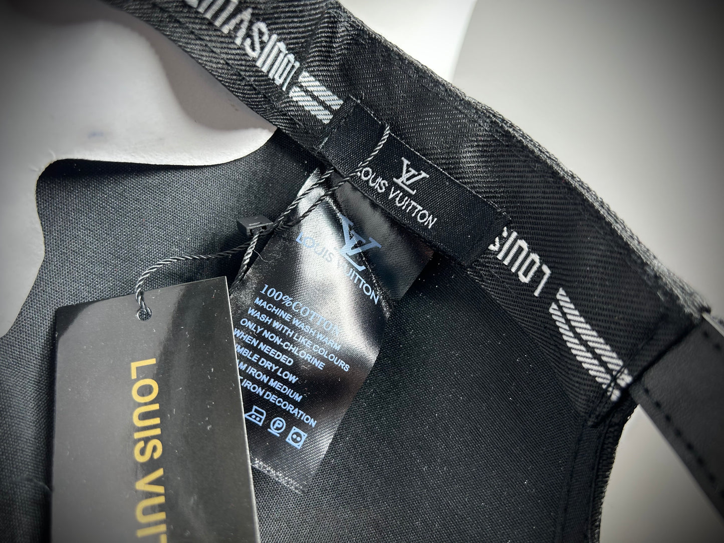 Sapca Louis Vuitton Black
